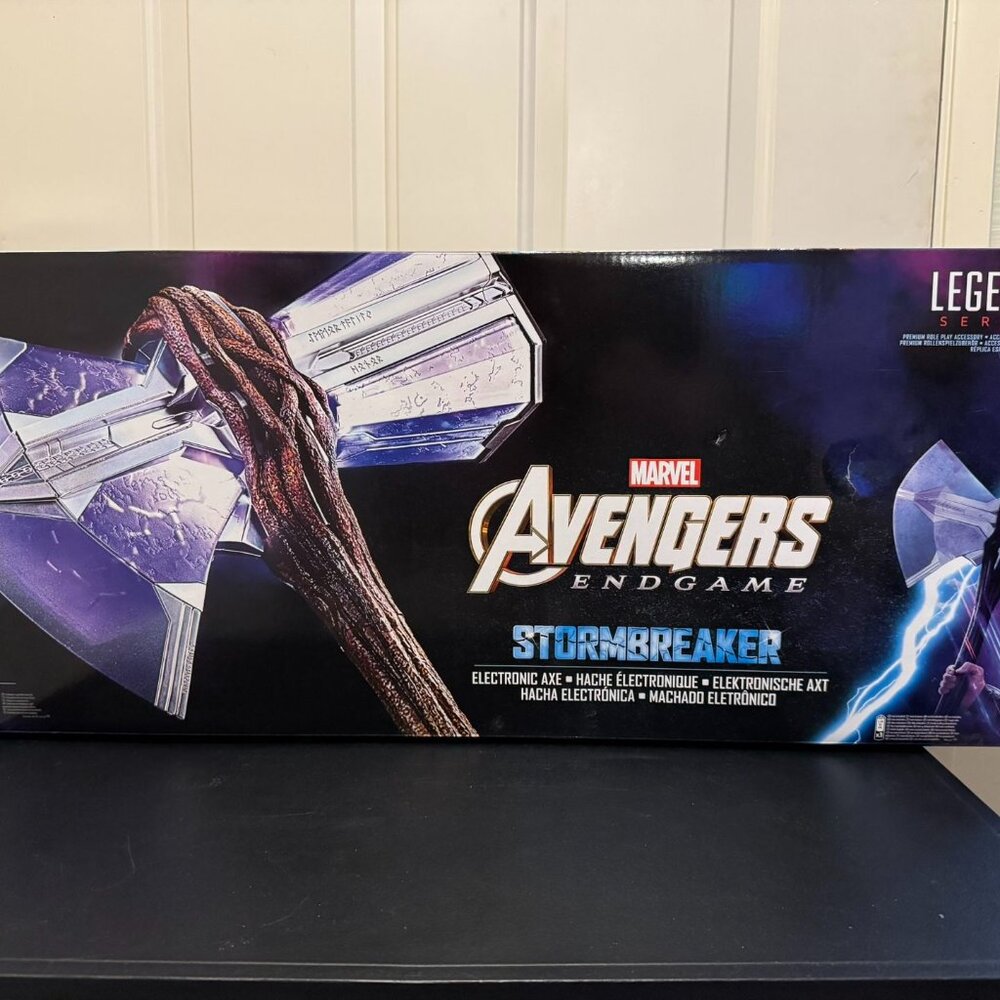 Marvel  Legends StormBreaker electronic axe